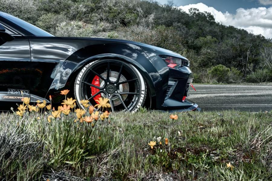 Детали экстерьера Chevrolet Camaro SS on Ferrada Wheels (F8FR8) 2019 года  (фото 3 из 6)